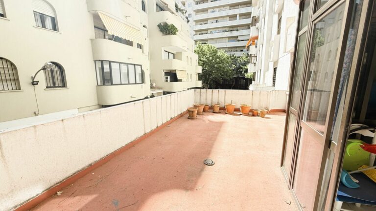 7817d00c5cf28564d5740ca5fdcdc514 - 12