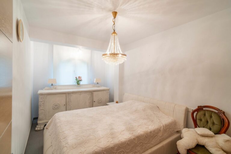 79dd2182d5c4e59ab93500df85148861 - 12