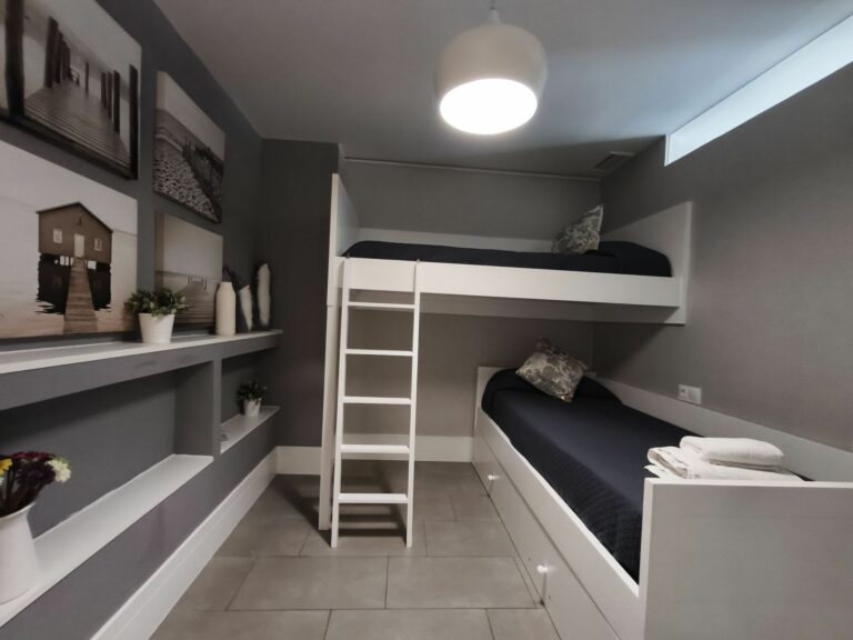 81c5cfc9f08ad57c9786c8106b5a388f - 13