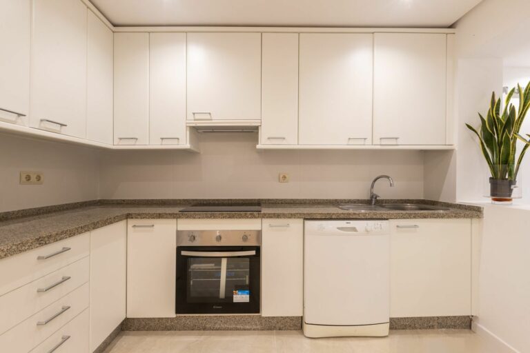 83be2490dc3e1d6489306a0ab87ad78b - 7