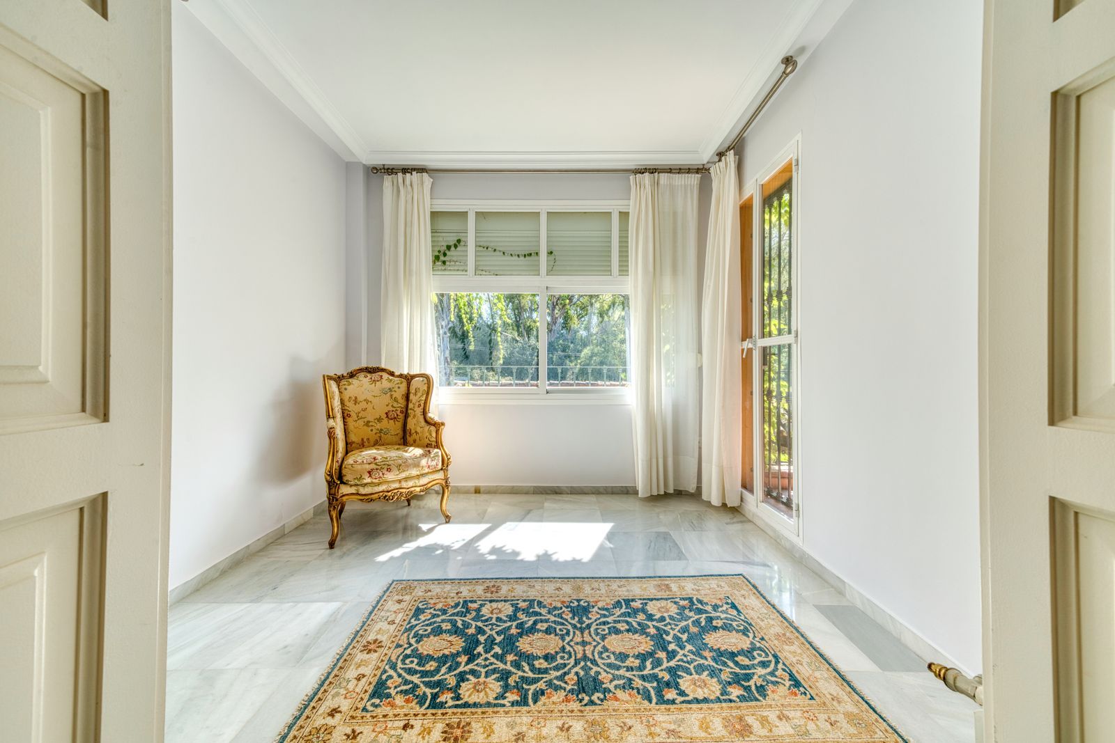 83ca1f9a38d097cc98cc2f82b7abab48 - 13