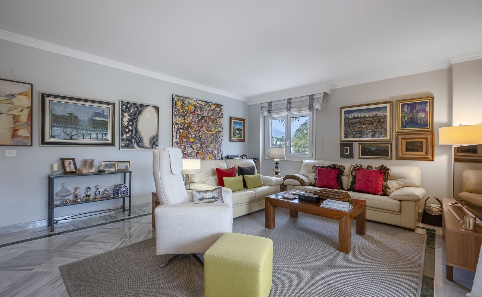 84b578977c86e0bdf949d053da09b390 - 12