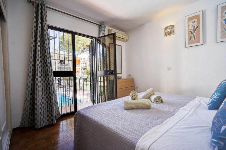 84f350c1cb1545b6b8f24939d2887b1b - 13