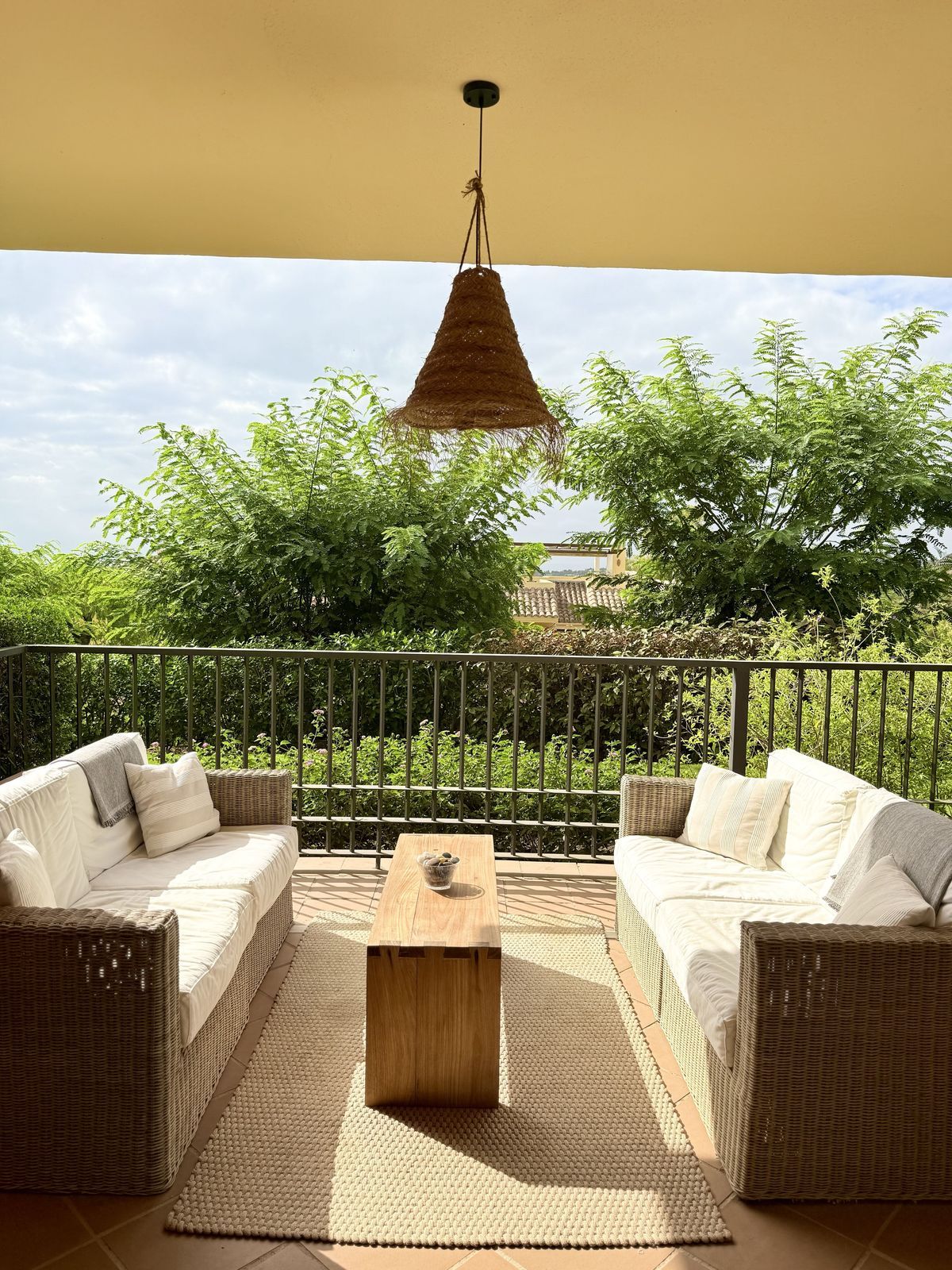 8554da7c065f5e99cb4786013b65abb4 - 11