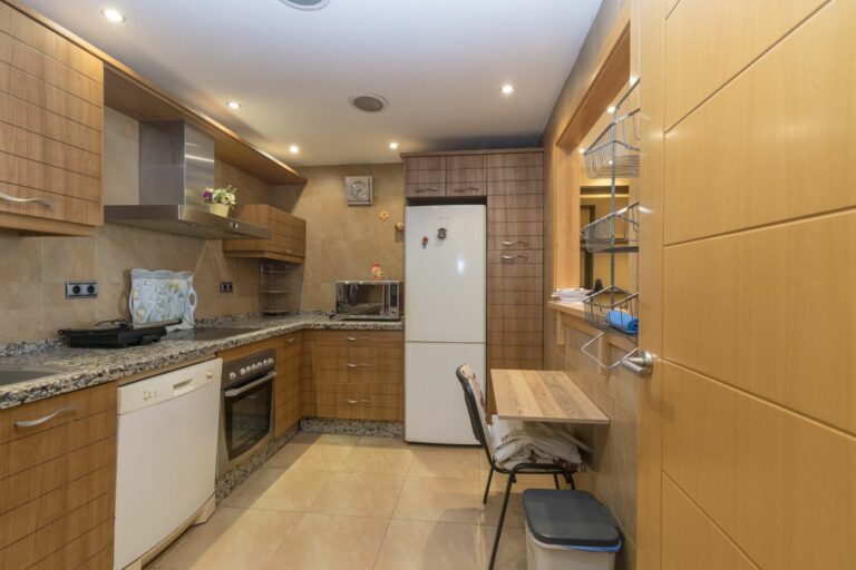 868dd0b3f899e8f95628fcf4f836d7e9 - 14