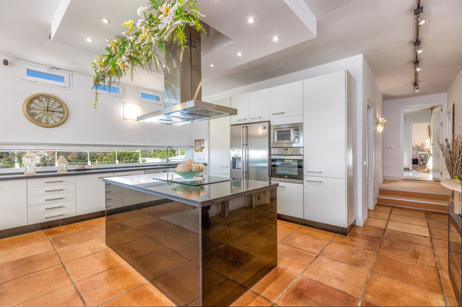 8800390bb23e84b9ec05f1c7ce3c3600 - 6