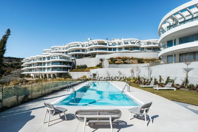 89efcc34917ee9fa530a47375be2a123 - 2