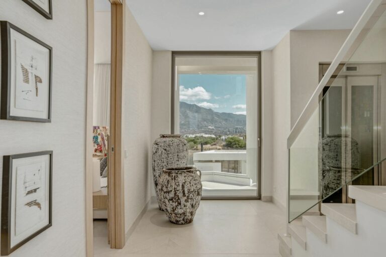 8ad4014bb96e61bc5d19ec665d40cca8 - 15