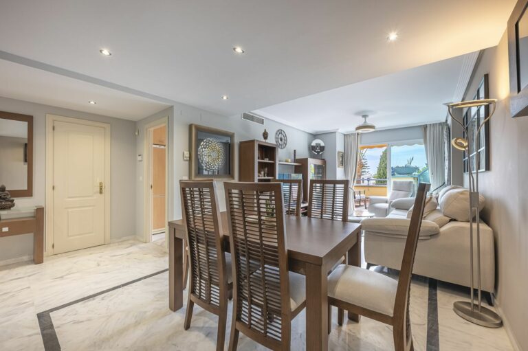 8d380c2746d9c09d78cb2dff97fb8adb - 11