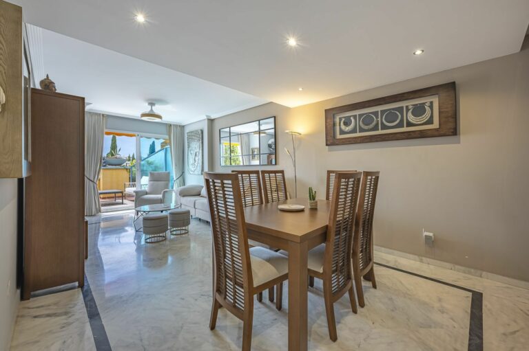 8d380c2746d9c09d78cb2dff97fb8adb - 14