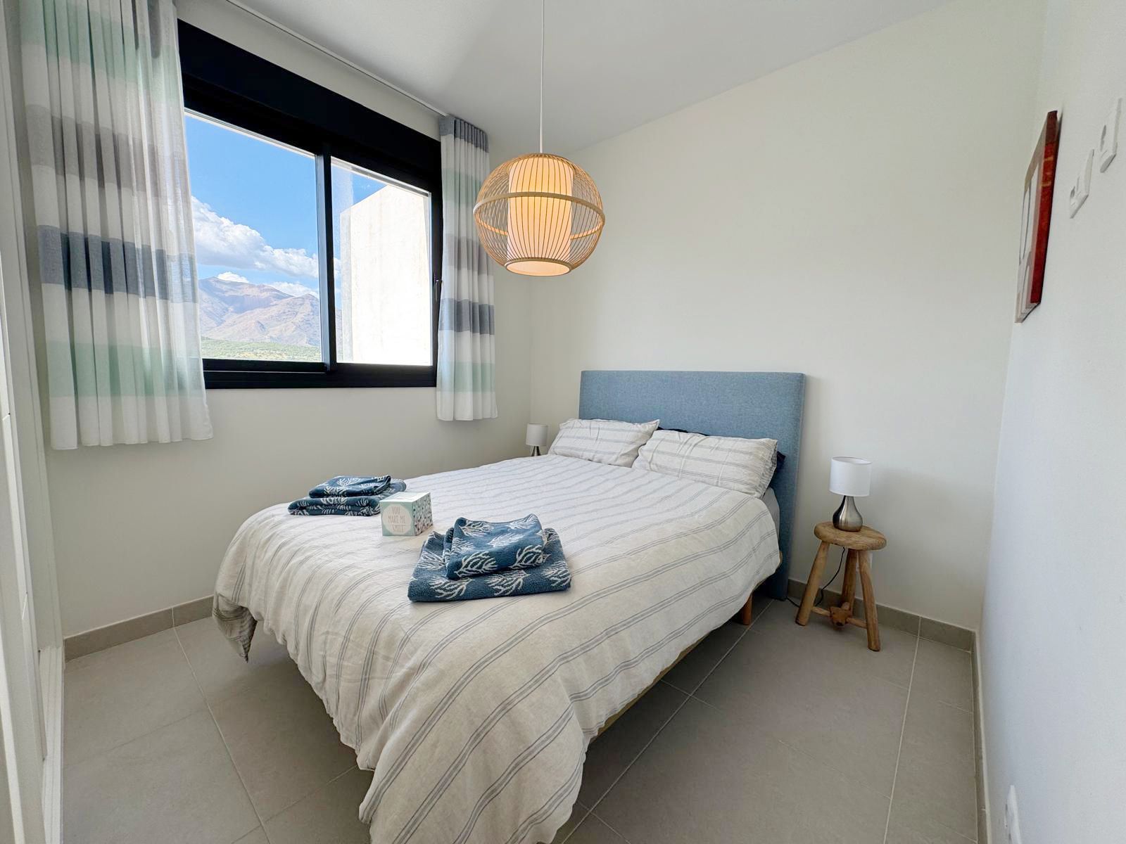 8d9ae2599c2c2454bac7c5b25bedbf90 - 13