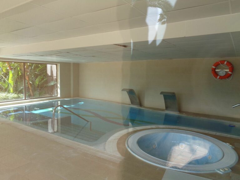 8db5030aaa94cfcd5ae6d59ef4f11c60 - 10