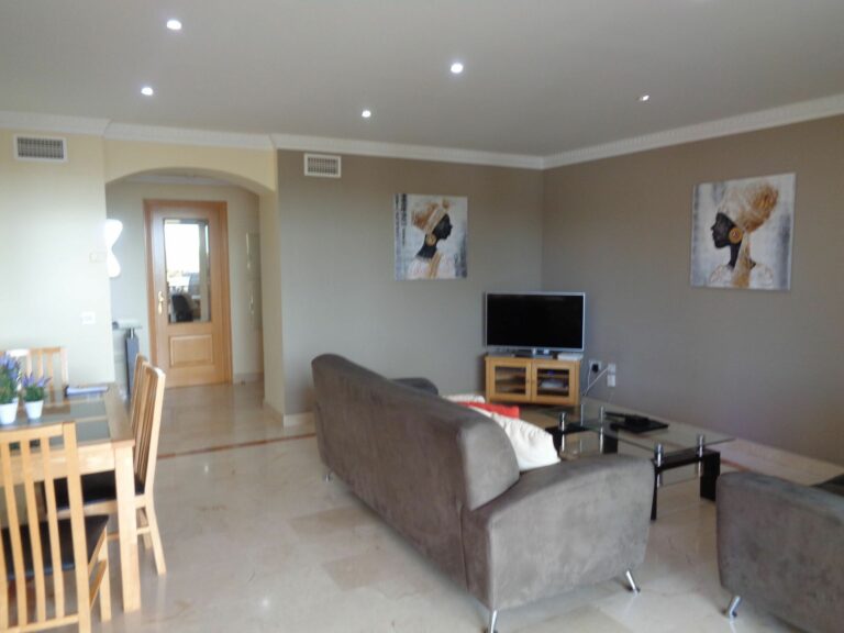 8db5030aaa94cfcd5ae6d59ef4f11c60 - 3