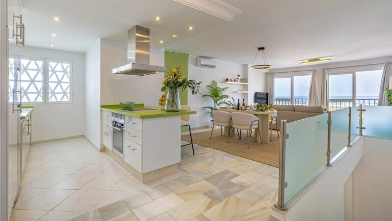 925c62001c8d57702d24c515c03c5fde - 9