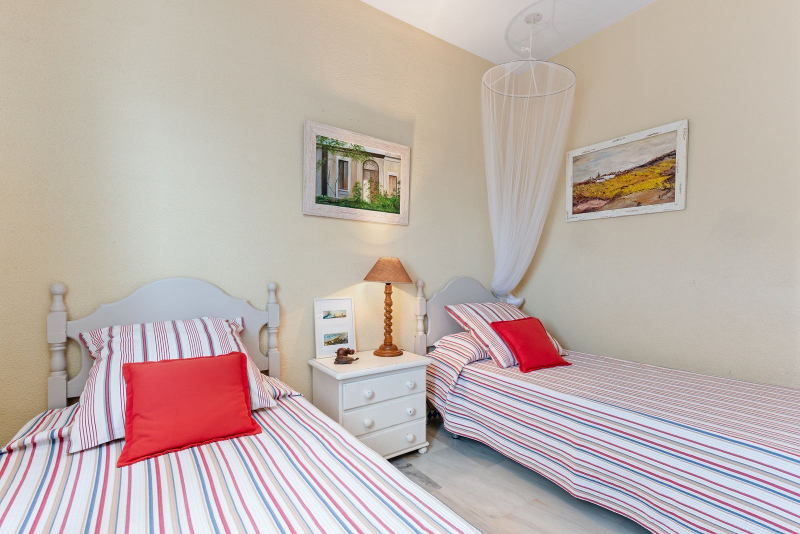 93ce7fe91518cc516eaec7b2025cabb0 - 16