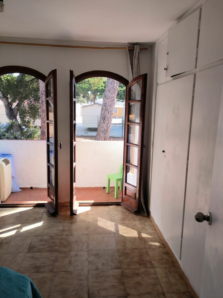 93f01b5b41b5ee78565fc598c87d0a6d - 12