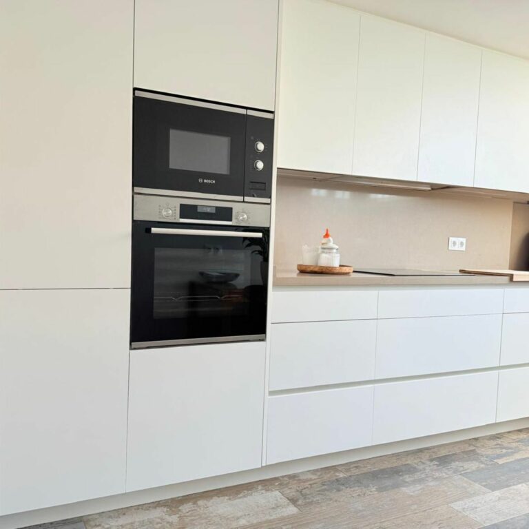 948655d8f26ad32c39cc87bb6c6cfc1d - 11