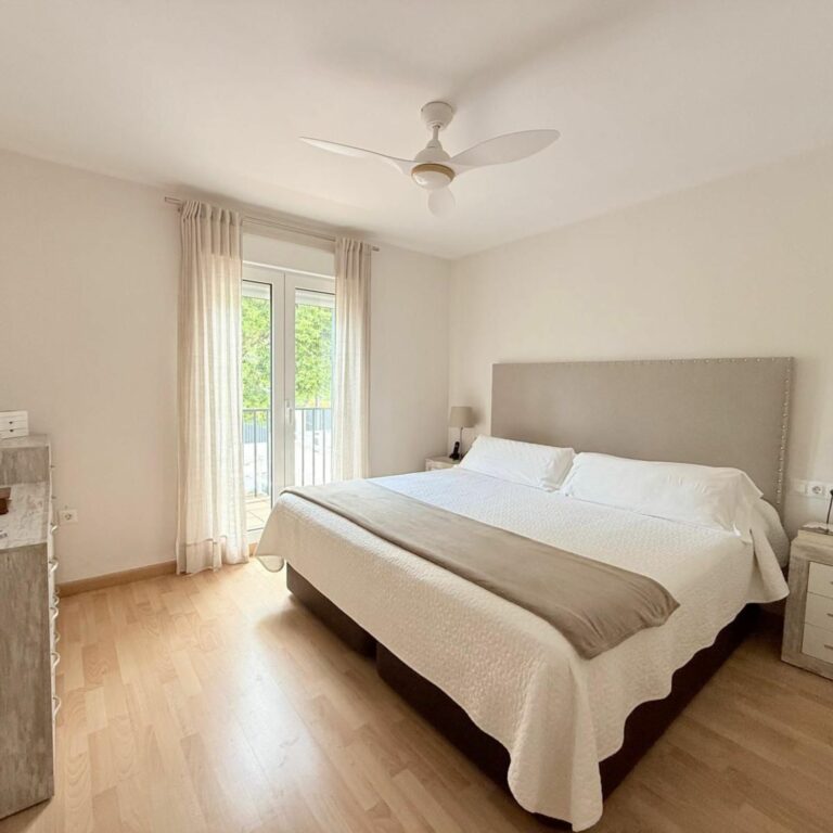 948655d8f26ad32c39cc87bb6c6cfc1d - 14