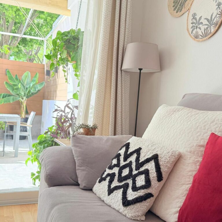 948655d8f26ad32c39cc87bb6c6cfc1d - 7