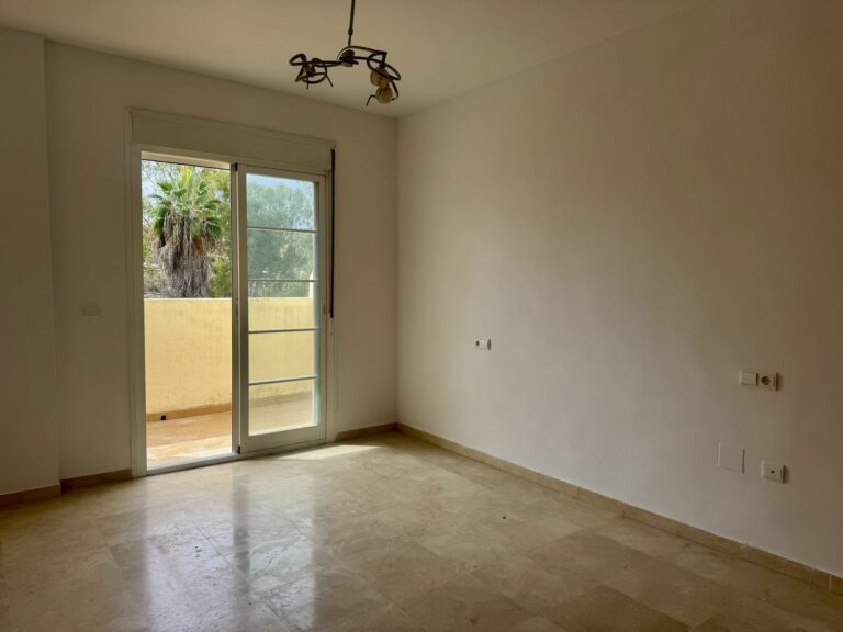 959b36ff34401b868f77ed3d13d1fd43 - 11