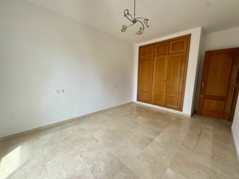 959b36ff34401b868f77ed3d13d1fd43 - 15