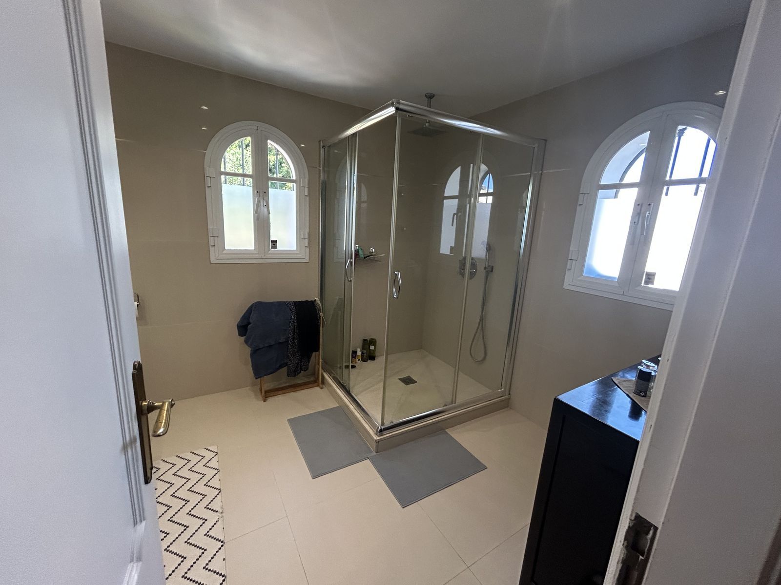 95ed9abca0fbceb43cd96c3d3d6ce476 - 16