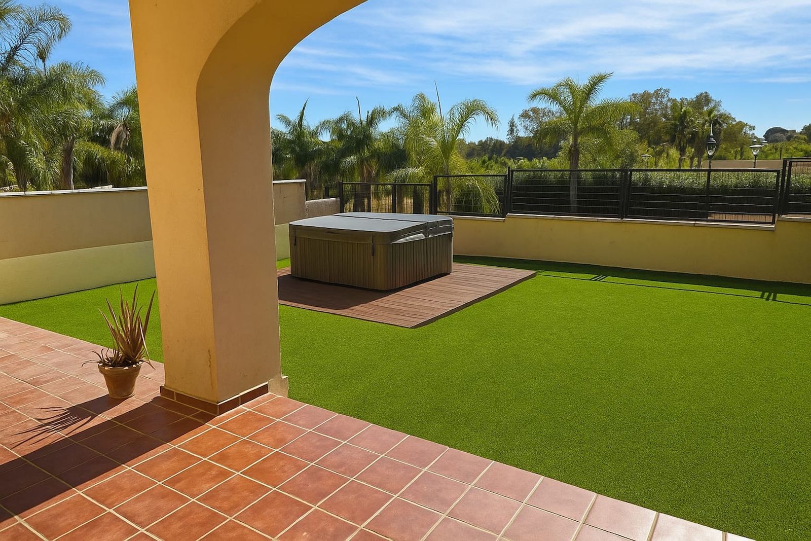 9711690fc040d4a709356e87f4bb1402 - 5