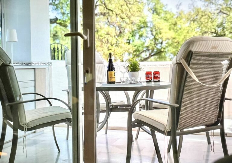 9753d55cff977a3af3278a73c02c3501 - 8