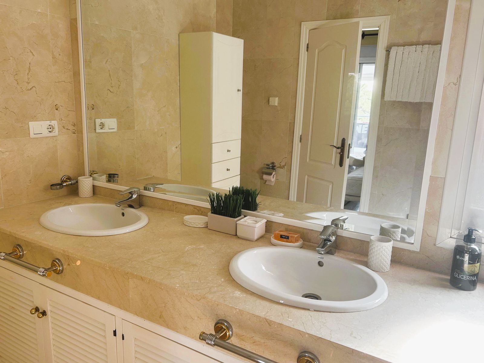 9b61f4d22c570f611ff3ebc00728dce9 - 6