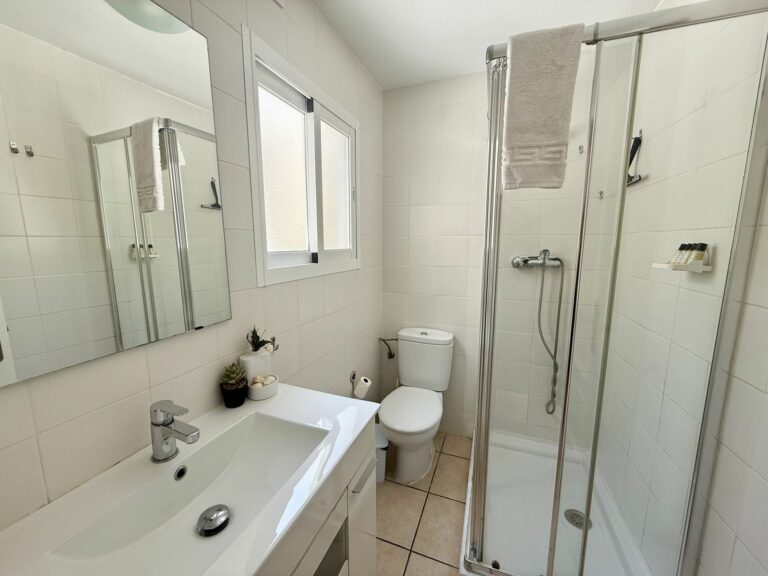 9bc9cca53f110c99cbef08fa499addd9 - 13