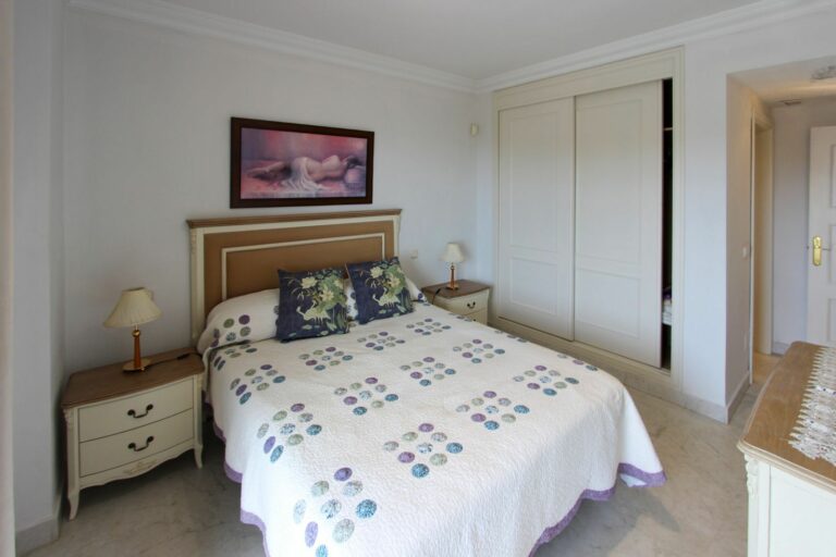 9dc54b37b18b8421fc5693869954845b - 13