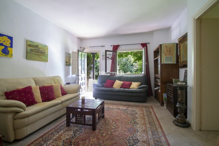 9e2f82fffc23f88453efd5d3c45cf2f4 - 5