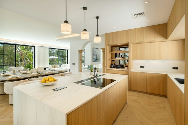 a767ad24d5457c6af573b8695ef2cbd8 - 16