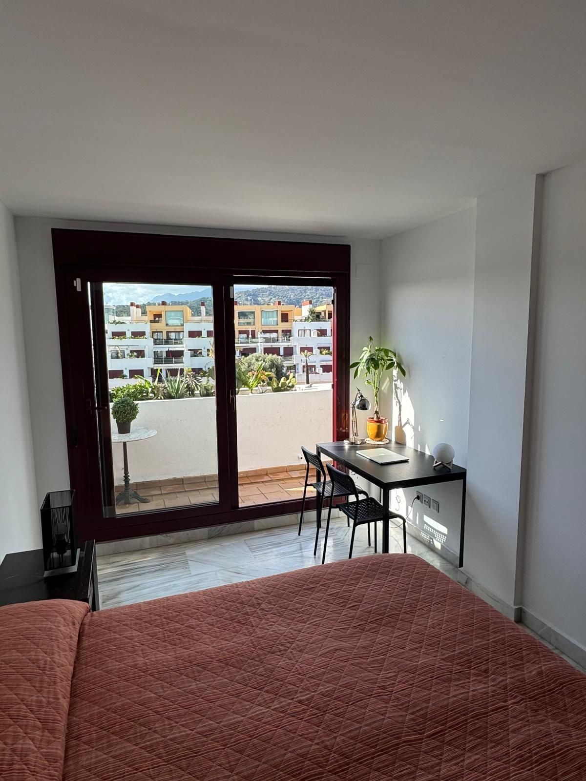 aa3f4922193795290c4d93a53d65e5e7 - 11