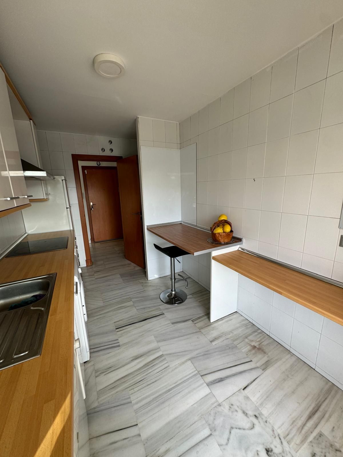 aa3f4922193795290c4d93a53d65e5e7 - 16