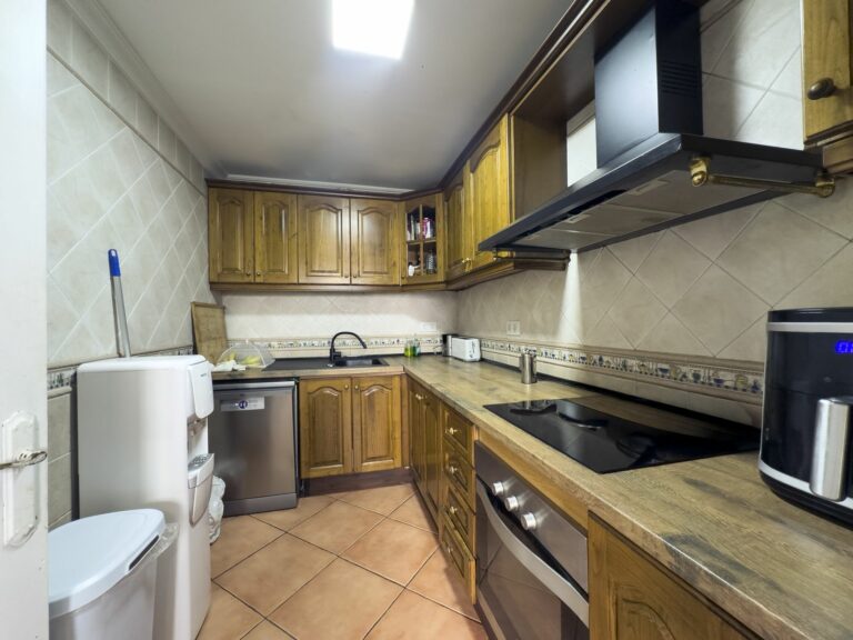 abf8c8161ed079af51cf1c8324170036 - 7