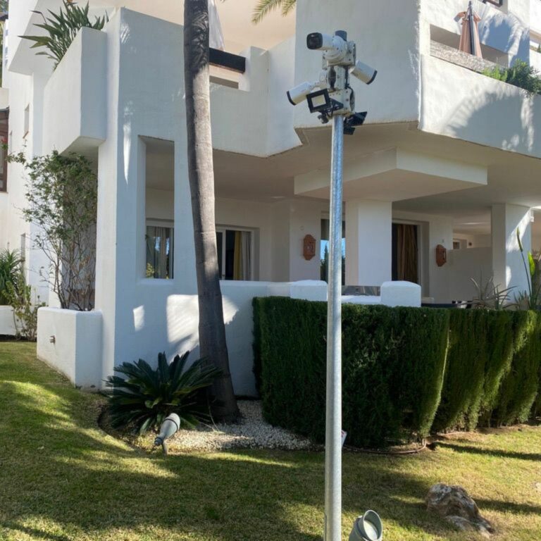 adfbefc3f18a95a3ac10ee2d621a542c - 3