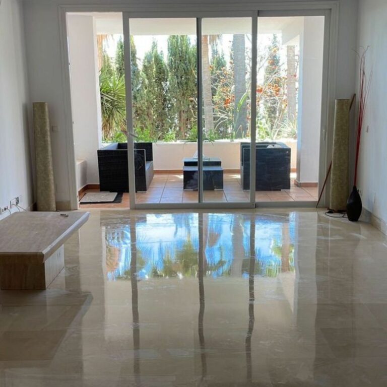 adfbefc3f18a95a3ac10ee2d621a542c - 5