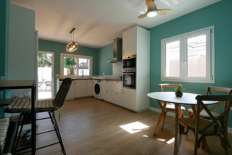 afa81cc2bed43d39068542166ee1ed65 - 10