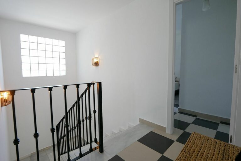 afa81cc2bed43d39068542166ee1ed65 - 14