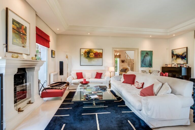 b1d0fcf1a5434b67085d908d4c894ef7 - 8