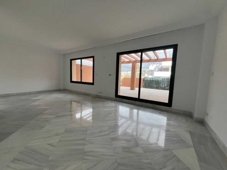 b1e69a870af466a30bdb5dbe9adb6055 - 11