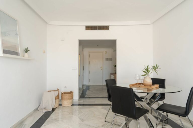 b26bcdceadd1e59da680bf966142db4a - 12