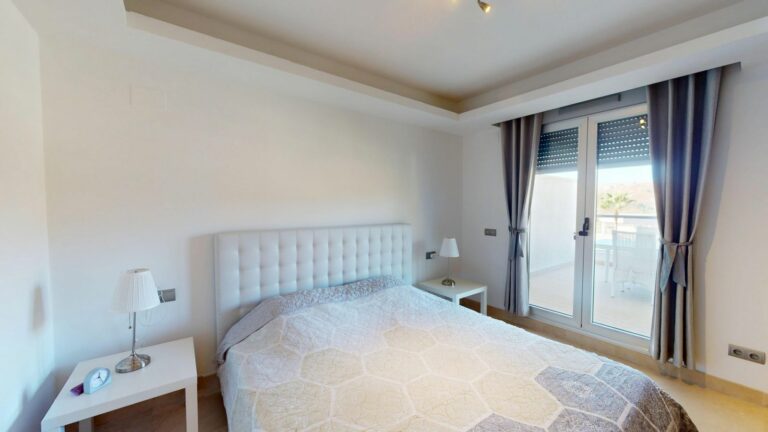 b2b3f285e4d5ae8589857780822d8176 - 13