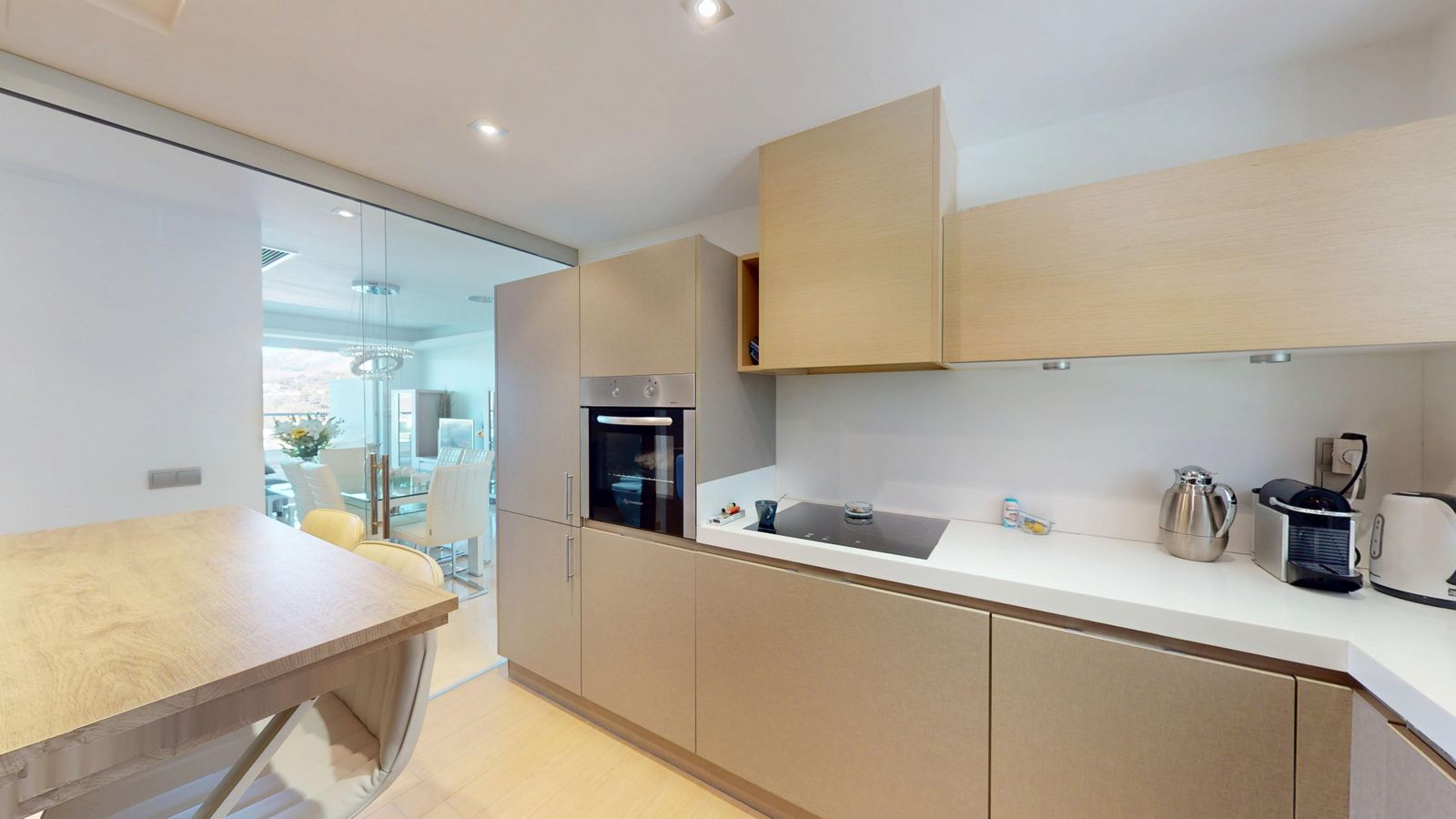 b2b3f285e4d5ae8589857780822d8176 - 7