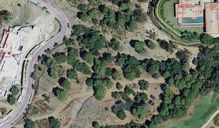 b5d54bc8975d4b1db9d828ecf9250674 - 11