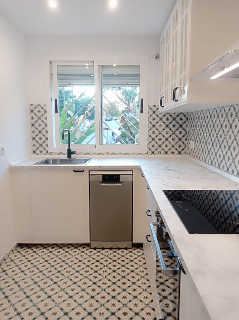 b7e3c990318aab065af20dc358be44d5 - 2