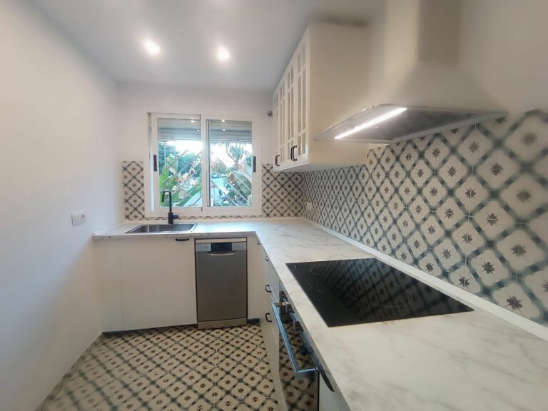 b7e3c990318aab065af20dc358be44d5 - 4