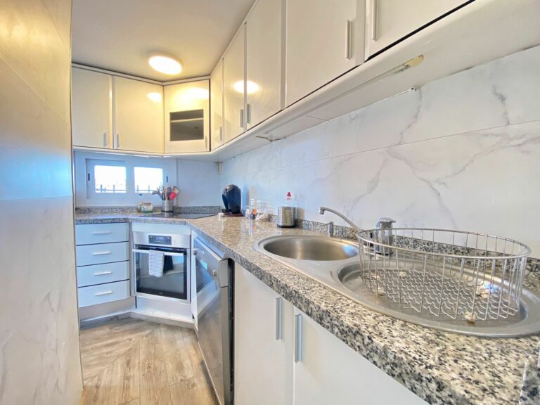 baa638ada00ffdbc64a3947552a35141 - 12