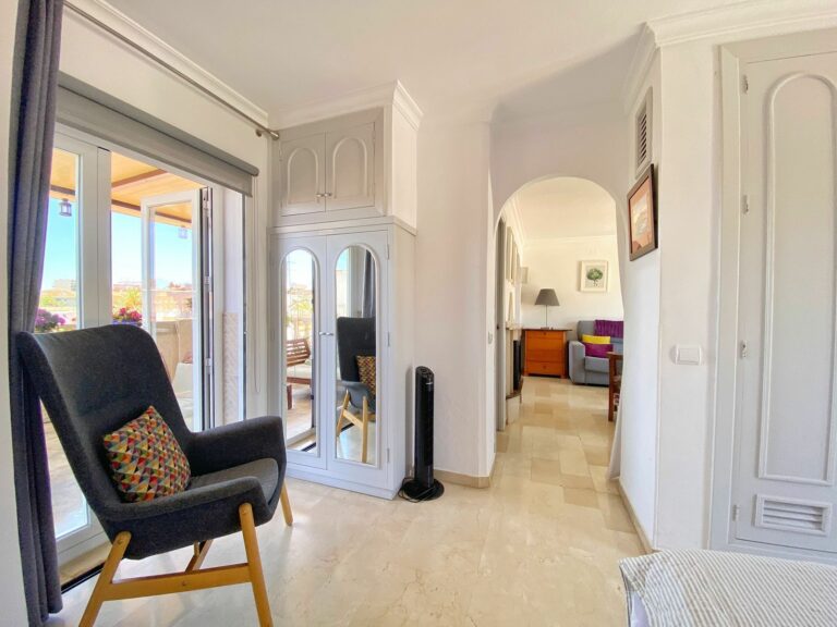 baa638ada00ffdbc64a3947552a35141 - 13